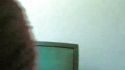 एमेच्योर गृहिणी बोलबाला सनी लियोन की सेक्सी मूवी फुल एचडी वीडियो करने की कोशिश करता है