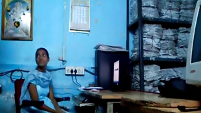 प्रचुर सह शॉट के चेहरे पर एक मेकअप कलाकार में हिंदी फुल सेक्सी एचडी वीडियो एक समापन समारोह
