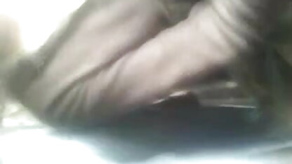 काँसे के ब्लू पिक्चर फुल सेक्सी एचडी रंग खींचती है उसके हाथ लंबे काले निपल्स